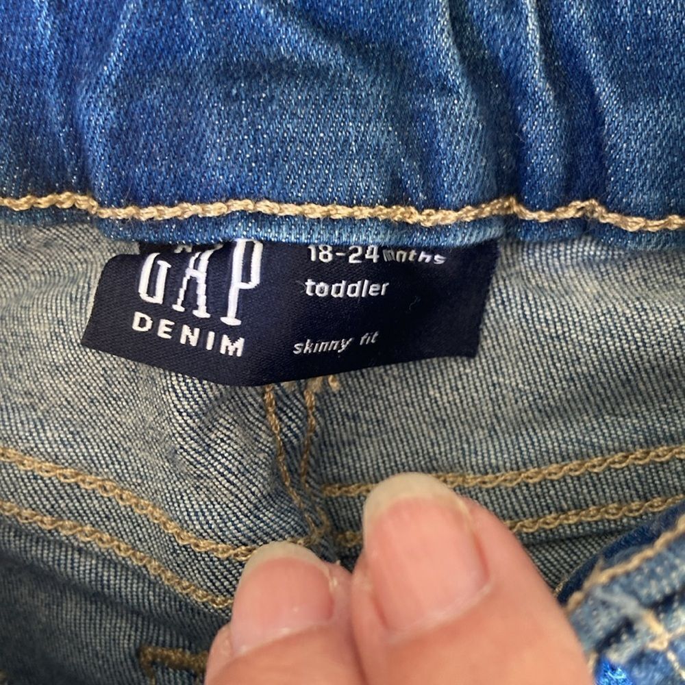 New With Tags Toddler Bundle of Jeans Seven for All Mankind 18 M Gap 18M New - Picture 10 of 14